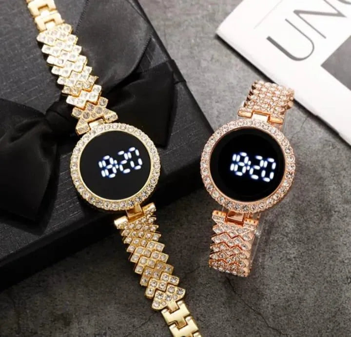 Sleek Women’s Round-Face Chain-Strap Touch Digital Watch
